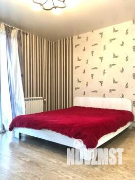 1-к квартира, посуточно, 30м2, 15/18 этаж