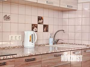 Студия квартира, посуточно, 32м2, 18/25 этаж