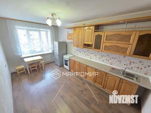 2-к квартира, на длительный срок, 65м2, 10/12 этаж