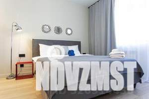 1-к квартира, посуточно, 32м2, 13/18 этаж