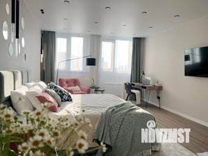Студия квартира, посуточно, 45м2, 11/25 этаж