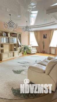 3-к квартира, посуточно, 126м2, 1/1 этаж