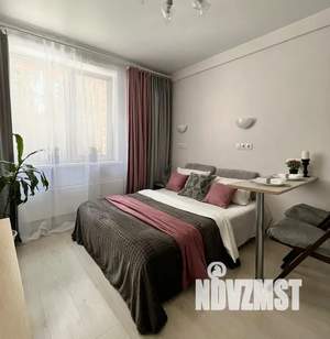 Студия квартира, посуточно, 20м2, 1/17 этаж