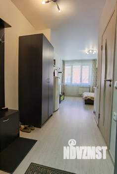 Студия квартира, посуточно, 25м2, 3/17 этаж