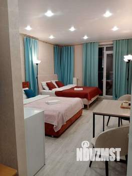 Студия квартира, посуточно, 30м2, 10/25 этаж