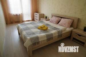 1-к квартира, посуточно, 60м2, 1/1 этаж