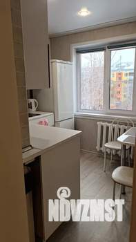 2-к квартира, посуточно, 42м2, 4/5 этаж