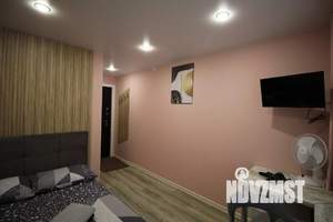 1-к квартира, посуточно, 13м2, 1/1 этаж