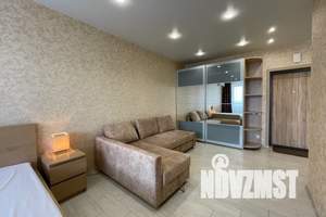 1-к квартира, посуточно, 40м2, 23/25 этаж