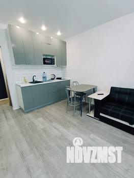 Студия квартира, посуточно, 28м2, 10/25 этаж