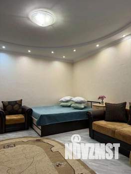 1-к квартира, посуточно, 51м2, 1/1 этаж