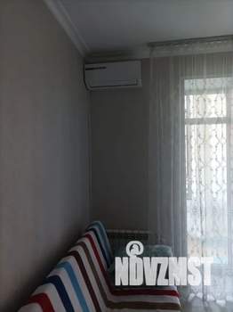 Студия квартира, посуточно, 28м2, 1/18 этаж