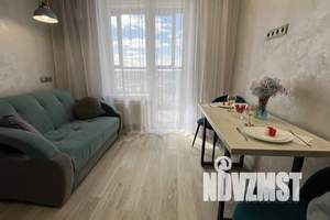 2-к квартира, посуточно, 40м2, 16/25 этаж