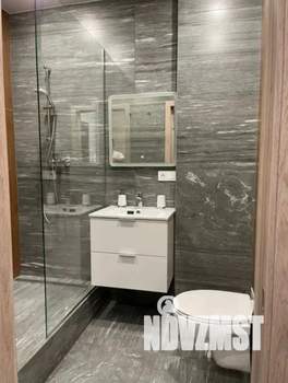 Студия квартира, посуточно, 32м2, 6/23 этаж