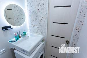 Студия квартира, посуточно, 20м2, 1/4 этаж