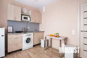 Студия квартира, посуточно, 36м2, 14/18 этаж