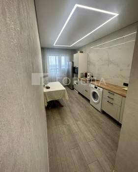 1-к квартира, на длительный срок, 40м2, 11/18 этаж
