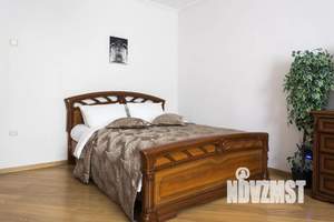 3-к квартира, посуточно, 83м2, 1/10 этаж