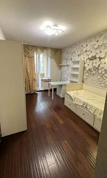 4-к квартира, на длительный срок, 137м2, 8/10 этаж