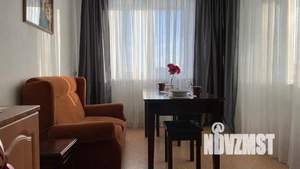 1-к квартира, посуточно, 43м2, 1/1 этаж