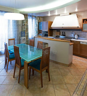 4-к квартира, на длительный срок, 212м2, 5/11 этаж