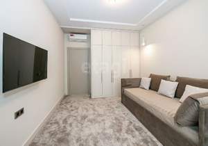 3-к квартира, на длительный срок, 105м2, 2/5 этаж