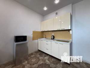 Студия квартира, посуточно, 35м2, 16/24 этаж