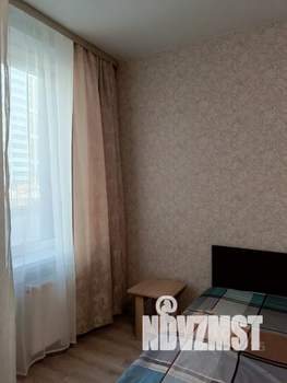 Студия квартира, посуточно, 32м2, 1/24 этаж