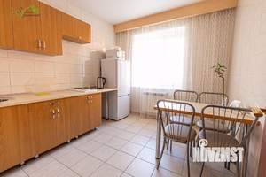 1-к квартира, посуточно, 39м2, 1/1 этаж