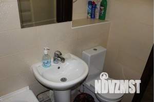 1-к квартира, посуточно, 40м2, 2/18 этаж