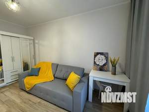 1-к квартира, посуточно, 35м2, 4/25 этаж