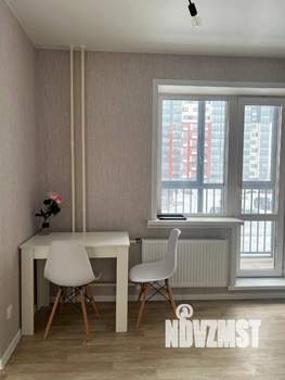 Студия квартира, на длительный срок, 33м2, 2/18 этаж