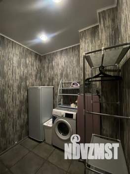 Студия квартира, посуточно, 36м2, 16/17 этаж