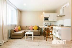 Студия квартира, посуточно, 40м2, 13/17 этаж