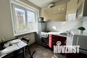 1-к квартира, посуточно, 33м2, 8/9 этаж