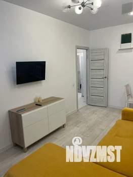 2-к квартира, посуточно, 40м2, 18/25 этаж