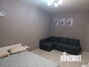 1-к квартира, посуточно, 40м2, 21/25 этаж