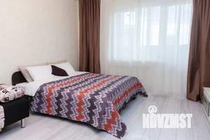 1-к квартира, посуточно, 33м2, 13/25 этаж