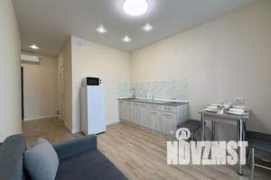 1-к квартира, посуточно, 40м2, 18/21 этаж
