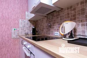 Студия квартира, посуточно, 35м2, 15/16 этаж