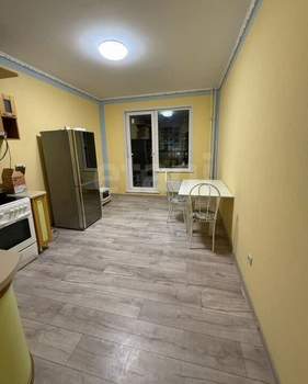 3-к квартира, на длительный срок, 81м2, 3/17 этаж