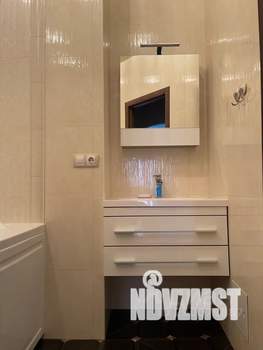 1-к квартира, посуточно, 40м2, 3/25 этаж