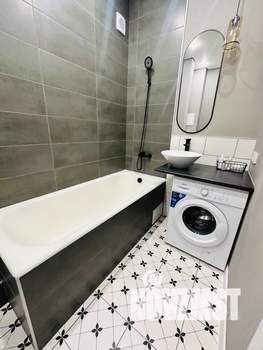 1-к квартира, посуточно, 37м2, 1/5 этаж