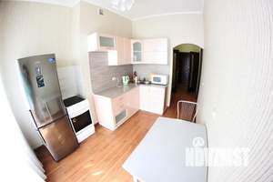 1-к квартира, посуточно, 57м2, 6/22 этаж