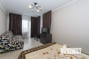 1-к квартира, посуточно, 35м2, 5/5 этаж