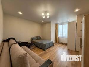 1-к квартира, посуточно, 40м2, 9/17 этаж