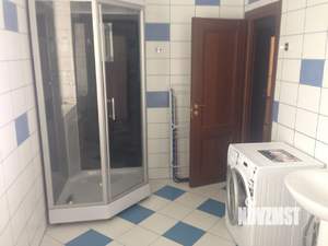 2-к квартира, на длительный срок, 100м2, 3/3 этаж