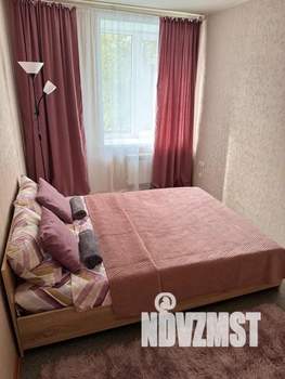 2-к квартира, посуточно, 40м2, 2/9 этаж