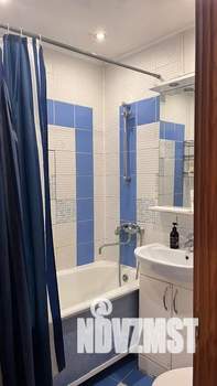 1-к квартира, посуточно, 32м2, 4/5 этаж