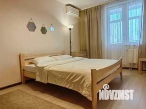 1-к квартира, посуточно, 40м2, 7/8 этаж